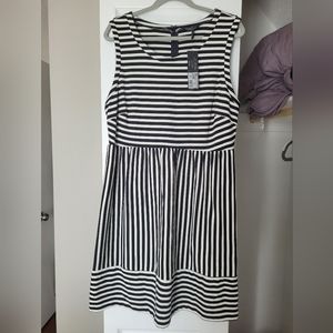 Xl Dasiy Fuentes casual dress